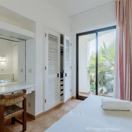 Oasis In Jardim Mit Pool البوفيرا